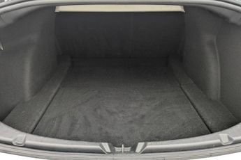 TESLA Model 3 (Dual Motor) Long Range Saloon 4dr Electric Auto 4WDE (346 ps)