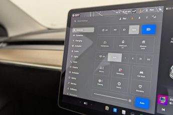 TESLA Model 3 (Dual Motor) Long Range Saloon 4dr Electric Auto 4WDE (346 ps)