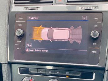 VOLKSWAGEN GOLF 1.4 TSI BlueMotion Tech SE Nav Hatchback 5dr Petrol DSG Euro 6 (