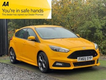 Ford Focus 2.0 TDCi ST-3 Hatchback 5dr Diesel Manual Euro 6 (s/s) (185 ps)