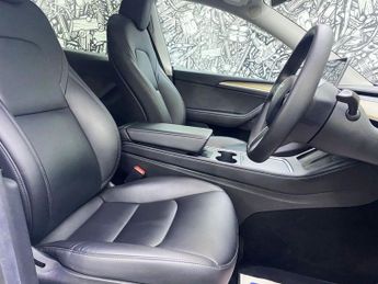 TESLA MODEL Y (Dual Motor) Long Range SUV 5dr Electric Auto 4WDE (384 bhp)