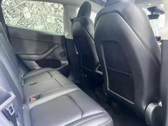 TESLA MODEL Y (Dual Motor) Long Range SUV 5dr Electric Auto 4WDE (384 bhp)