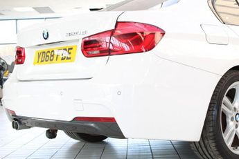 BMW 3 SERIES 2.0 320d M Sport Saloon 4dr Diesel Auto Euro 6 (s/s) (190 ps)