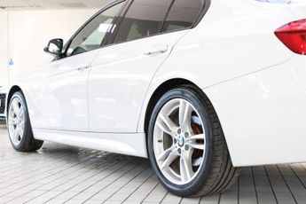 BMW 3 SERIES 2.0 320d M Sport Saloon 4dr Diesel Auto Euro 6 (s/s) (190 ps)