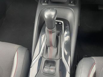 TOYOTA COROLLA 2.0 VVT-h GR SPORT Hatchback 5dr Petrol Hybrid CVT Euro 6 (s/s) 