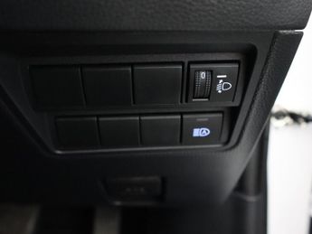 TOYOTA YARIS 1.5 VVT-h Design Hatchback 5dr Petrol Hybrid E-CVT Euro 6 (s/s) 