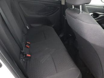 TOYOTA YARIS 1.5 VVT-h Design Hatchback 5dr Petrol Hybrid E-CVT Euro 6 (s/s) 