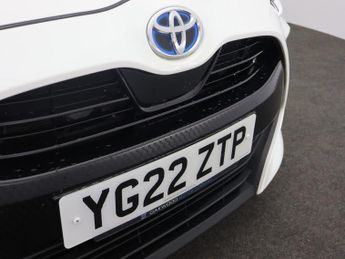 TOYOTA YARIS 1.5 VVT-h Design Hatchback 5dr Petrol Hybrid E-CVT Euro 6 (s/s) 