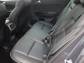 KIA SPORTAGE 1.6 CRDi EcoDynamics+ 4 SUV 5dr Diesel Hybrid DCT Euro 6 (s/s) (