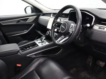 JAGUAR F-PACE 3.0 D300 MHEV R-Dynamic SE SUV 5dr Diesel Auto AWD Euro 6 (s/s)