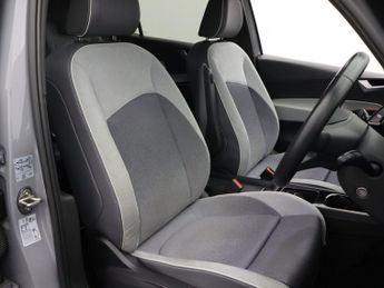 VOLKSWAGEN ID.3 Pro S 77kWh Tour Hatchback 5dr Electric Auto (204 ps)