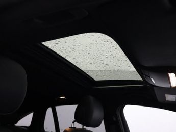 MERCEDES-BENZ EQC EQC 400 80kWh AMG Line (Premium) SUV 5dr Electric Auto 4MATIC (4