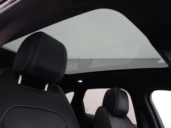 JAGUAR F-PACE 2.0 D180 Chequered Flag SUV 5dr Diesel Auto AWD Euro 6 (s/s) (18
