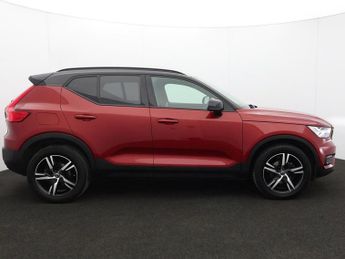 VOLVO XC40 1.5 T3 R-Design SUV 5dr Petrol Auto Euro 6 (s/s) (163 ps)