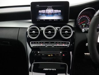 MERCEDES-BENZ C-CLASS 4.0 C63 V8 BiTurbo AMG S (Premium) Saloon 4dr Petrol SpdS MCT Eu