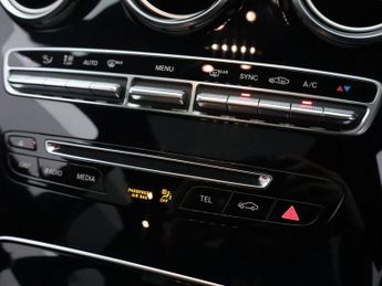 MERCEDES-BENZ C-CLASS 4.0 C63 V8 BiTurbo AMG S (Premium) Saloon 4dr Petrol SpdS MCT Eu