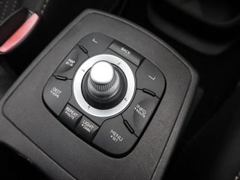 RENAULT GRAND SCENIC 1.5 dCi Dynamique TomTom MPV 5dr Diesel EDC Euro 5 (110 ps)