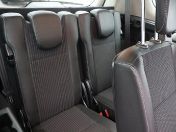 RENAULT GRAND SCENIC 1.5 dCi Dynamique TomTom MPV 5dr Diesel EDC Euro 5 (110 ps)