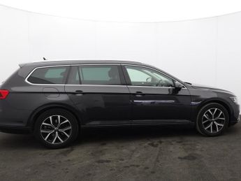 VOLKSWAGEN PASSAT 1.5 TSI EVO SEL Estate 5dr Petrol DSG Euro 6 (s/s) (150 ps)