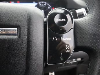 LAND ROVER RANGE ROVER EVOQUE 2.0 P250 MHEV R-Dynamic SE SUV 5dr Petrol Auto 4WD Euro 6 (s/s) 