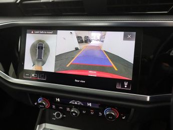 AUDI Q3 1.5 TFSI CoD 35 Sport SUV 5dr Petrol S Tronic Euro 6 (s/s) (150 