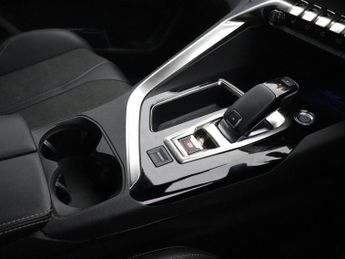 PEUGEOT 3008 1.2 PureTech GT Line Premium SUV 5dr Petrol EAT Euro 6 (s/s) (13