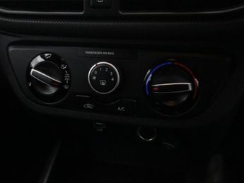 HYUNDAI I10 1.0 SE Connect Hatchback 5dr Petrol Auto Euro 6 (s/s) (67 ps)