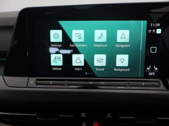 VOLKSWAGEN GOLF 1.5 eTSI MHEV Style Hatchback 5dr Petrol Hybrid DSG Euro 6 (s/s)