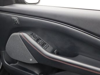 FORD MUSTANG MACH-E Extended Range 91kWh SUV 5dr Electric Automatic AWD (351 ps)