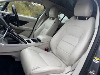 JAGUAR I-PACE 400 90kWh HSE SUV 5dr Electric Auto 4WD (400 ps)