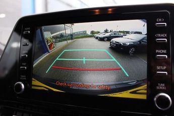 TOYOTA CHR 1.8 VVT-h Excel SUV 5dr Petrol Hybrid CVT Euro 6 (s/s) (122 ps)