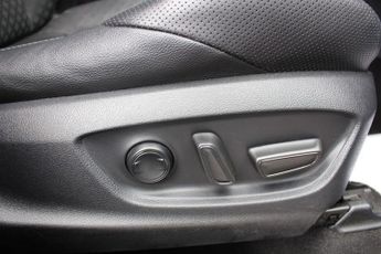 TOYOTA CHR 1.8 VVT-h Excel SUV 5dr Petrol Hybrid CVT Euro 6 (s/s) (122 ps)