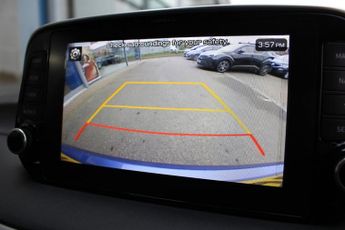 HYUNDAI TUCSON 1.6 CRDi MHEV Premium SUV 5dr Diesel Hybrid DCT Euro 6 (s/s) (13