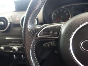 AUDI A1 1.4 TFSI S line Sportback 5dr Petrol S Tronic Euro 6 (s/s) (Nav)