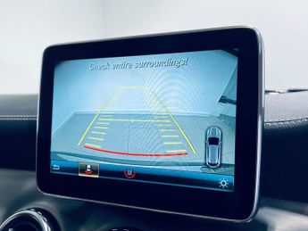 MERCEDES-BENZ GLA 2.1 GLA200d AMG Line (Premium Plus) SUV 5dr Diesel Manual Euro 6