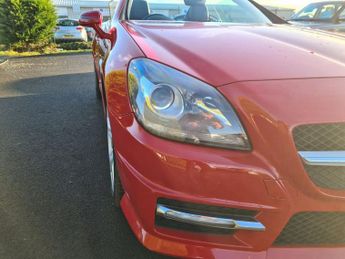 MERCEDES-BENZ SLK 1.8 SLK200 BlueEfficiency AMG Sport Convertible 2dr Petrol G-Tro