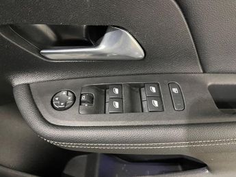 VAUXHALL MOKKA ELECTRIC 50kWh GS SUV 5dr Electric Auto (136 ps)