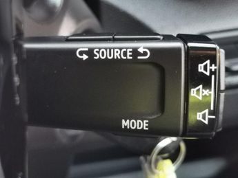 RENAULT TRAFIC 2.0 dCi Blue LL30 Business+ Panel Van 5dr Diesel Manual L2 H1 Eu