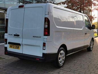 RENAULT TRAFIC 2.0 dCi Blue LL30 Business+ Panel Van 5dr Diesel Manual L2 H1 Eu