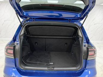 VOLKSWAGEN T-CROSS 1.0 TSI SEL SUV 5dr Petrol DSG Euro 6 (s/s) (110 ps)