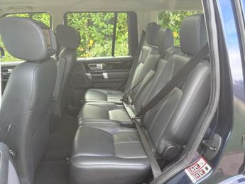 LAND ROVER DISCOVERY 4 3.0 SD V6 HSE Luxury SUV 5dr Diesel Auto 4WD Euro 5 (s/s) (255 b