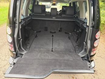 LAND ROVER DISCOVERY 4 3.0 SD V6 HSE Luxury SUV 5dr Diesel Auto 4WD Euro 5 (s/s) (255 b