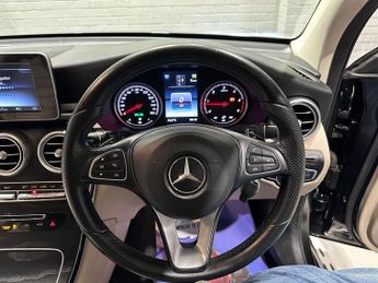 MERCEDES-BENZ GLC 2.1 GLC220d Sport SUV 5dr Diesel G-Tronic 4MATIC Euro 6 (s/s) (1