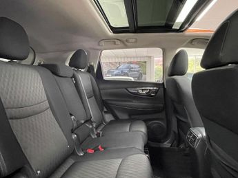 NISSAN X-TRAIL 1.6 dCi N-Connecta SUV 5dr Diesel Manual Euro 6 (s/s) (130 ps)