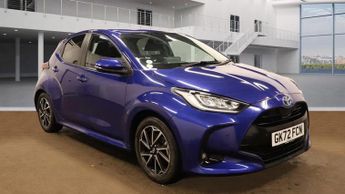 Toyota Yaris 1.5 VVT-h Design Hatchback 5dr Petrol Hybrid E-CVT Euro 6 (s/s) 