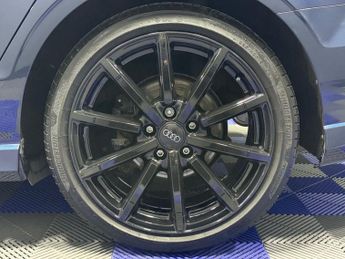 AUDI A3 2.0 TDI 40 Black Edition Saloon 4dr Diesel S Tronic quattro Euro