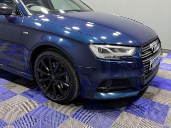 AUDI A3 2.0 TDI 40 Black Edition Saloon 4dr Diesel S Tronic quattro Euro
