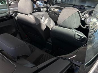 VOLKSWAGEN BEETLE 2.0 TDI BlueMotion Tech Sport Cabriolet 2dr Diesel DSG Euro 6 (s