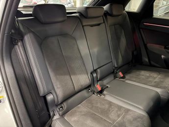 AUDI Q3 2.0 TDI 35 Vorsprung SUV 5dr Diesel S Tronic Euro 6 (s/s) (150 p