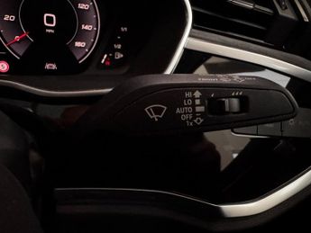 AUDI Q3 2.0 TDI 35 Vorsprung SUV 5dr Diesel S Tronic Euro 6 (s/s) (150 p